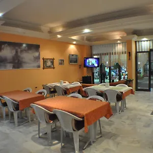  Otel Akerdem